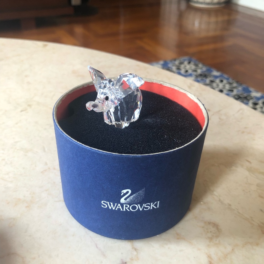Swarovski Silver Crystal Frosted Tail Baby Elephant (Small)